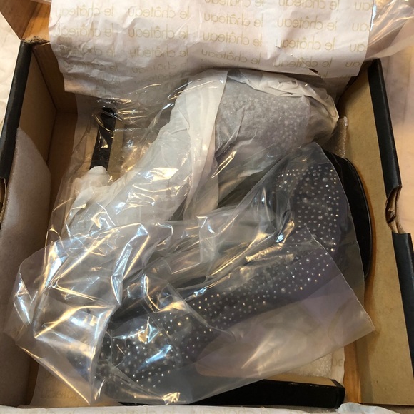 🖤🆕 BNIB Le Chateau Black Heels - Picture 3 of 7